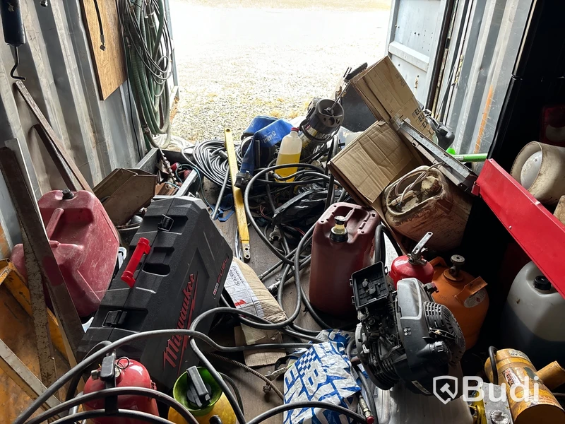 20 fots container med järnvägsutrustning & tillbehör