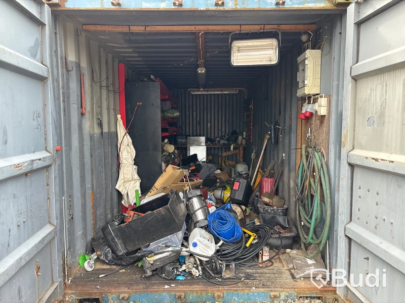20 fots container med järnvägsutrustning & tillbehör