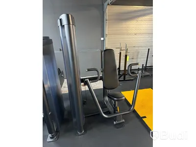 Chest Press - Precor Vitality