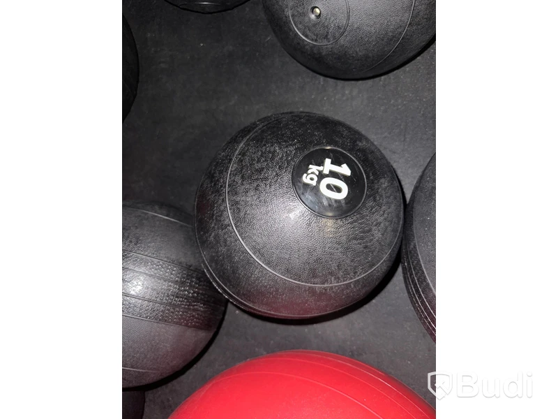 4 st Slam Balls - Exceed 6, 10, 15 och 20 kg
