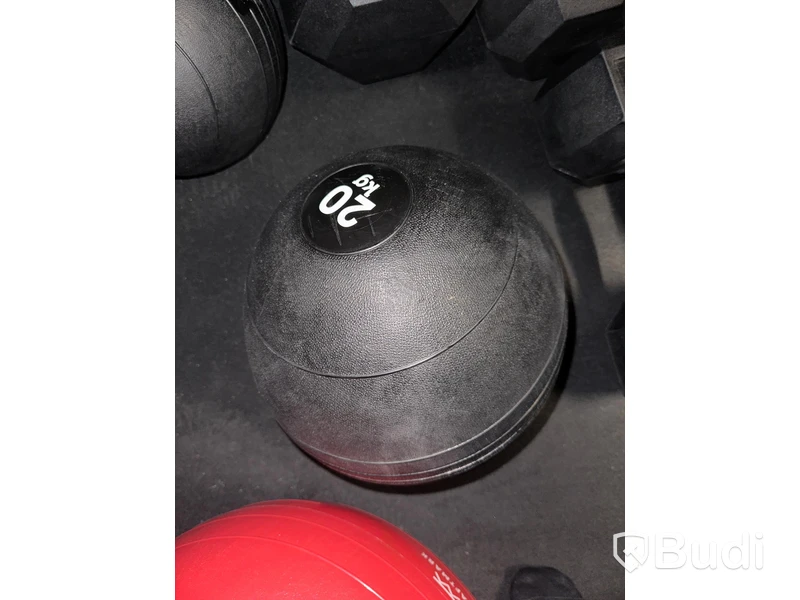4 st Slam Balls - Exceed 6, 10, 15 och 20 kg