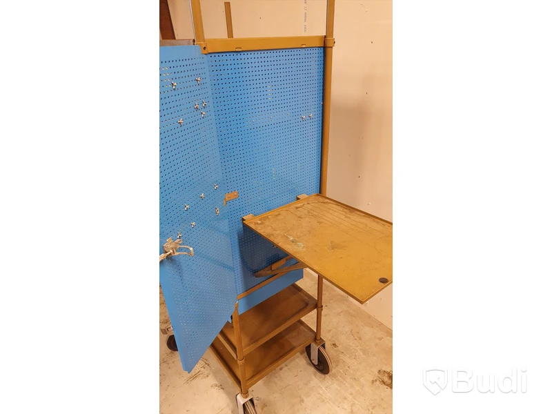 Verktygsskåp på hjul