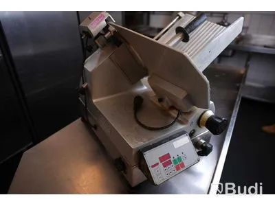 Skärmaskin BECKERS TGA300