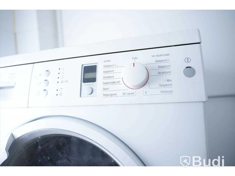 Tvätttorn BOSCH, tvättmaskin AVANTIXX 8 och torktumlare MAXX 8