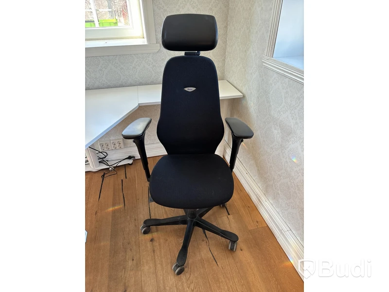Kontorsarbetsplatser Kinnarps - 2 st