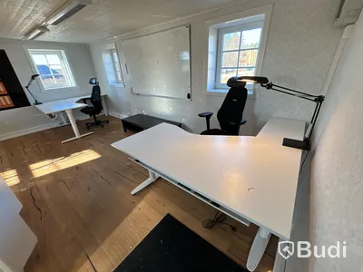 Kontorsarbetsplatser Kinnarps - 2 st