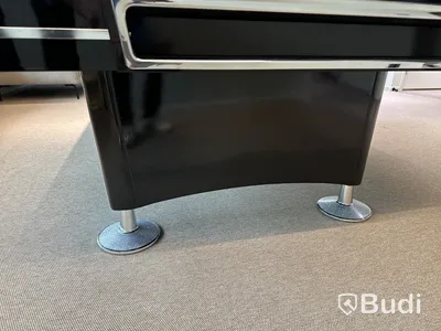 Biljardbord inklusive Biljardbollar och 4 st. biljardköer