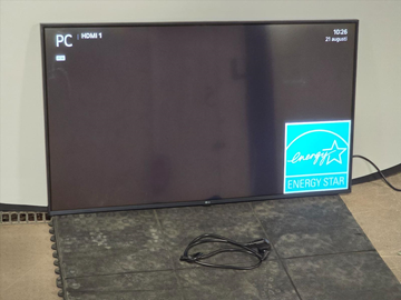 LG 43UL3J-E  | 43" TV/Bildskärm