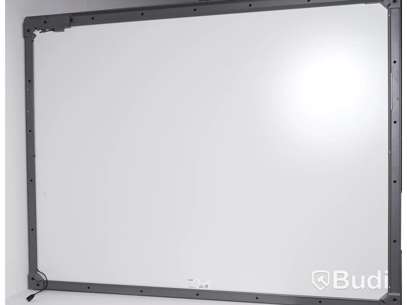 Interaktiv whiteboard - Smart Board 480, SMART, inkl. tillbehör (se bild). 161×128×13 cm