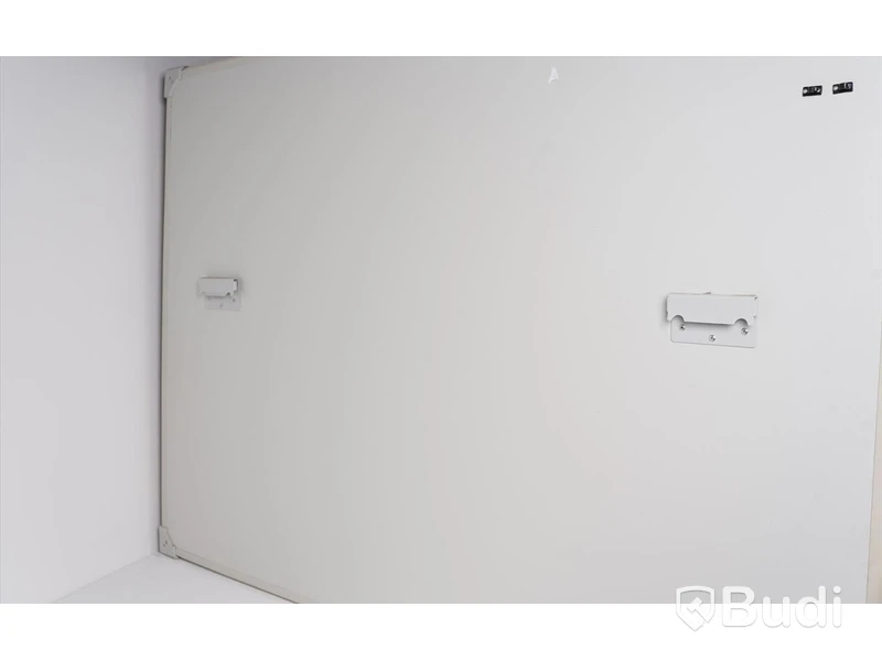 Interaktiv whiteboard - 2nd Generation Activboard, Promethian. Inkl. tillbehör (se bild). 168x125x5 cm