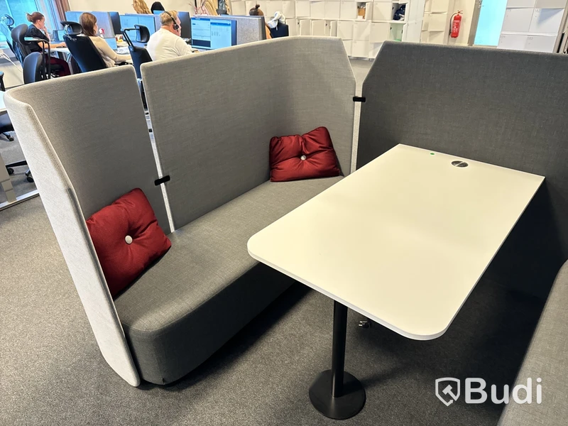 Modulsoffor med bord, Kinnarps