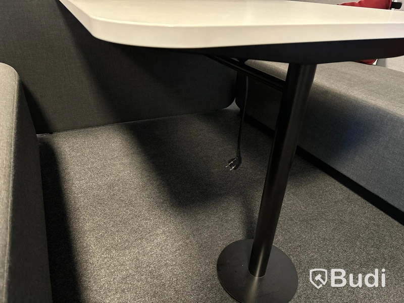 Modulsoffor med bord, Kinnarps