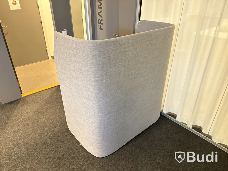 Tyst bås med skrivbord, Kinnarps