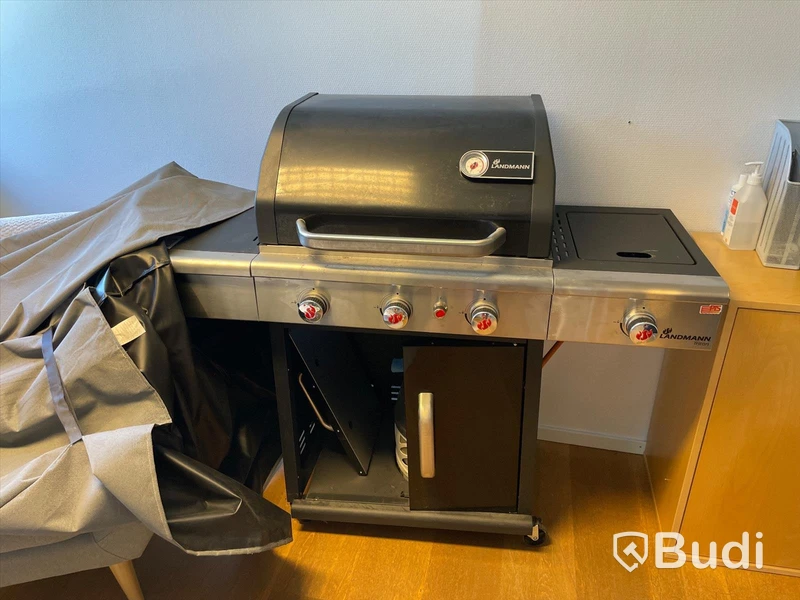 Gasolgrill Landman Triton med gasoltub och väderskydd