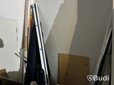 Parti markiser och solskydd inköpsvärde ca 1,5 miljoner kr.
