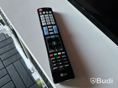 Tv LG 49 tum med bänk.