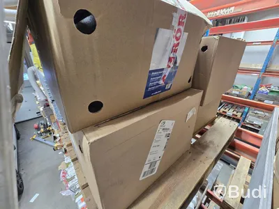 4 kartonger bottningslist.