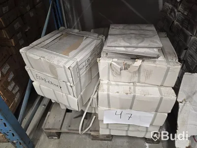 3 pallar blandade klinker.