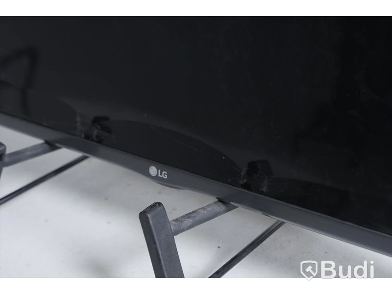 TV - LG 32" 32LW300C, OBS! saknar fjärrkontroll & strömsladd