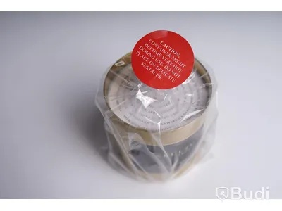 Doftljus -  Black wood, mässingbehållare, 300 g, Skultuna. Ny, Obruten förpackning.