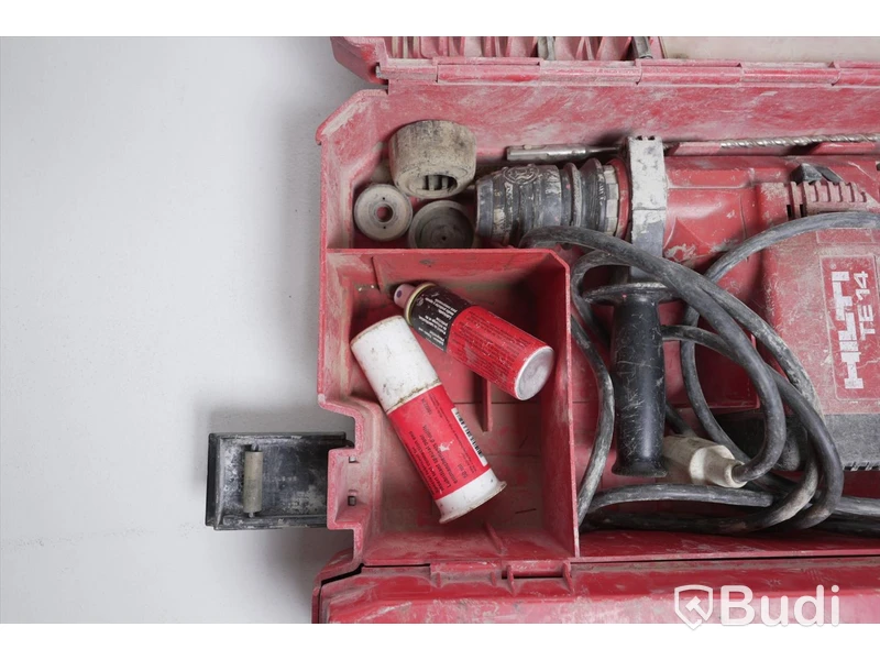 Hilti TE 14 Slagborrmaskin med diverse bits och förvaringslåda.