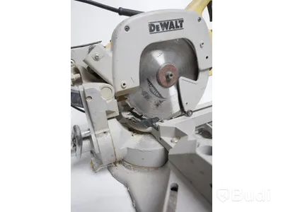 Kap och geringssåg - DEWALT DW707