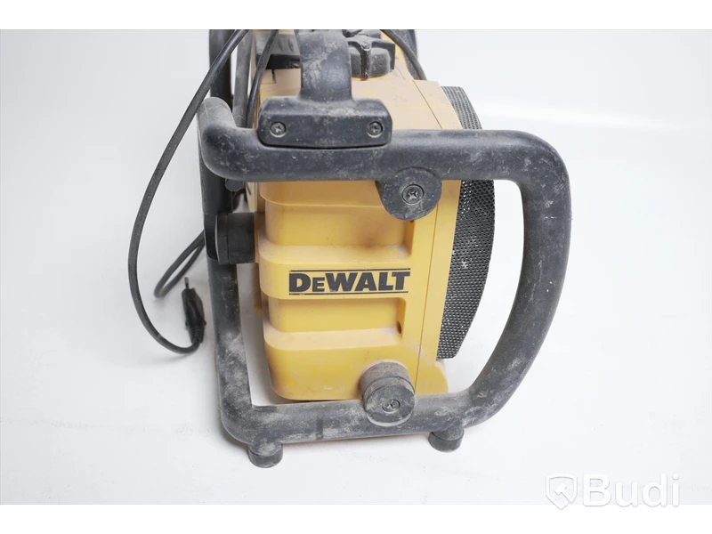 Byggradio, DeWalt DW911