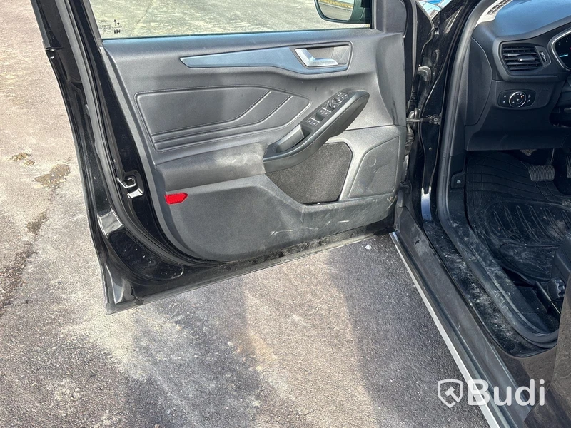Ford Focus Active 1.0 Ecoboost | 125 hk | 6228 mil | 2022