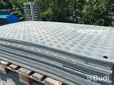Ca 100st Körplattor/gummimattor  (hårdgummi) för skydd av grönytor m.m.