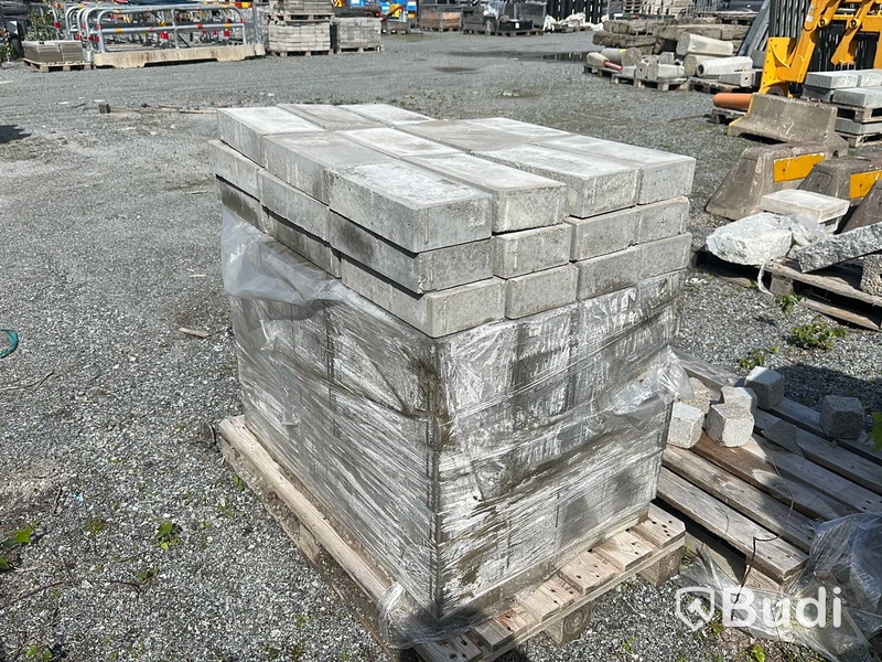 1.5 st pallar marksten 35x17x8 cm