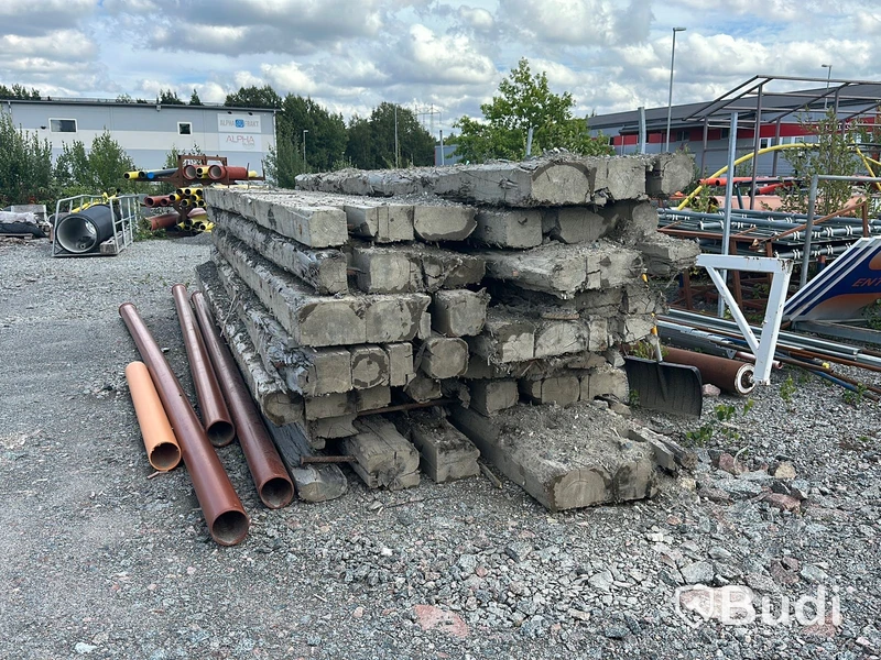 Större parti grävmaskins-/stockmattor