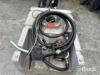 Mobil dieseltank 200 liter ink fettspruta och dunk motorolja