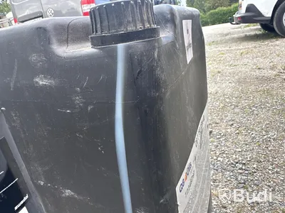 Mobil dieseltank 200 liter ink fettspruta och dunk motorolja