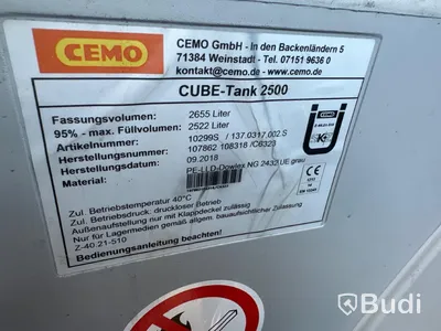 10 fots container med 2522 liters dieseltank med pump. Ink ca 500 liter diesel samt mindre diesltank