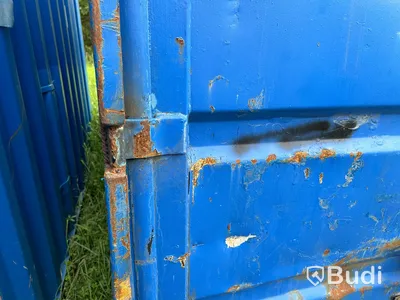 10 fots container. Renoveringsobjekt.