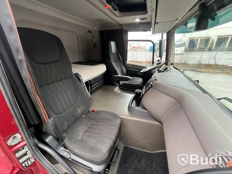 Brädgårdsbil DAF CF 370  FAN -2018 | Palfinger PK 19.001 - EXPORT momsfri försäljning inom EU. Regnr: SHG508, Chassi no: XLRASM4100G197085 - Köpare: SALPER IMPORT TRUCKS S.L, VAT ESB321305179 , Land: Spain, Intrastat HS code: 87044399, Vikt: 12940 kg