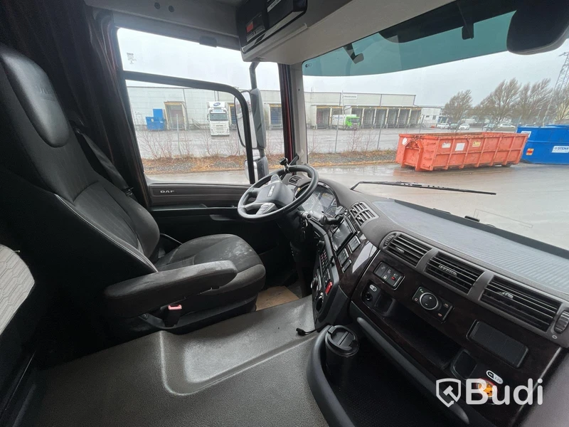 Brädgårdsbil DAF CF 370  FAN -2018 | Palfinger PK 19.001 - EXPORT momsfri försäljning inom EU. Regnr: SHG508, Chassi no: XLRASM4100G197085 - Köpare: SALPER IMPORT TRUCKS S.L, VAT ESB321305179 , Land: Spain, Intrastat HS code: 87044399, Vikt: 12940 kg