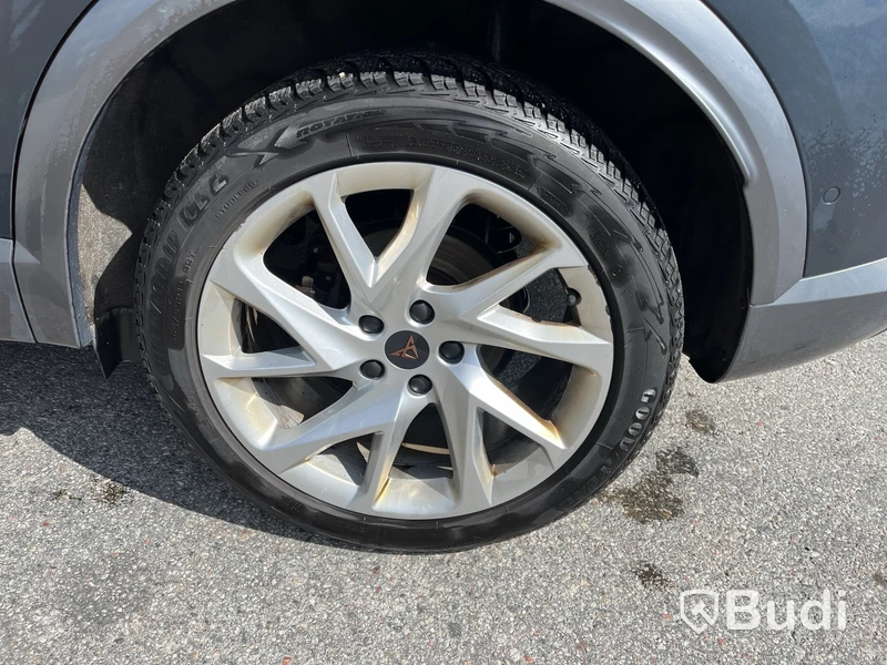 Personbil Seat Cupra Formentor 1.5 TSI DSG Sequential | 150hk | 2023 - EXPORT momsfri försäljning inom EU. Regnr: SLP03A, Chassi no: VSSZZZKM4PR004560 - Köpare: SAS AUTOPASCHER, VAT FR74948697883 , Land: Frankrike, Intrastat HS code: 87039000, Vikt: 1474kg