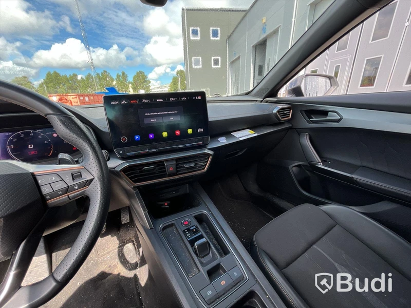 Personbil Seat Cupra Formentor 1.5 TSI DSG Sequential | 150hk | 2023 - EXPORT momsfri försäljning inom EU. Regnr: SLP03A, Chassi no: VSSZZZKM4PR004560 - Köpare: SAS AUTOPASCHER, VAT FR74948697883 , Land: Frankrike, Intrastat HS code: 87039000, Vikt: 1474kg