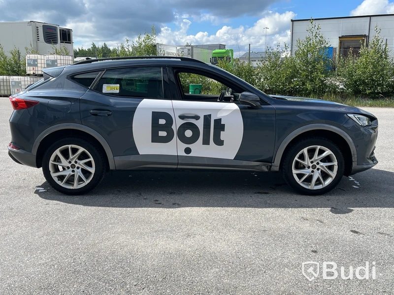Personbil Seat Cupra Formentor 1.5 TSI DSG Sequential | 150hk | 2023 - EXPORT momsfri försäljning inom EU. Regnr: SLP03A, Chassi no: VSSZZZKM4PR004560 - Köpare: SAS AUTOPASCHER, VAT FR74948697883 , Land: Frankrike, Intrastat HS code: 87039000, Vikt: 1474kg