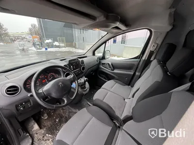Skåpbil Peugeot Partner Van 1.6 BlueHDi -2018 | Manuell | 75hk | Repobjekt