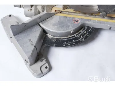 Kap- och gersåg - DeWalt DWS773