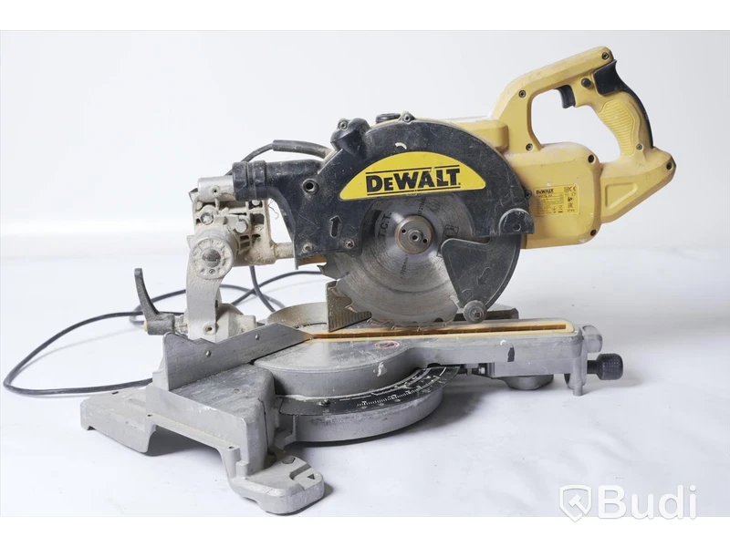 Kap- och gersåg - DeWalt DWS773