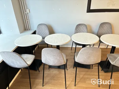 Inventarier från Sushi-restaurang. Stort Parti.