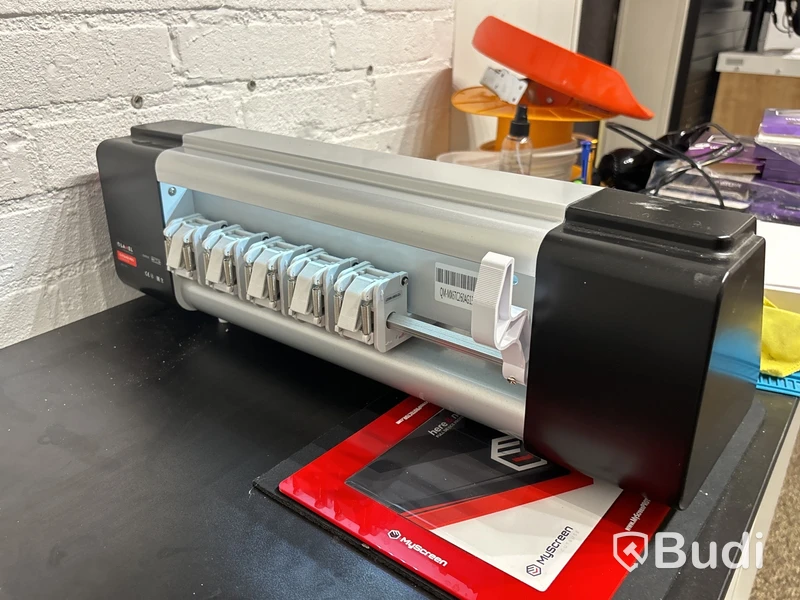 Plotter för skärmskydd till mobil Cut & Use