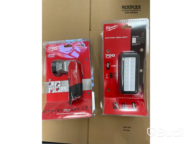 2 st lampor Milwaukee M12 T LED och M12 PAL-0