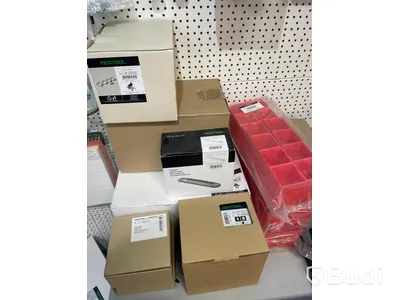 Parti med diverse klingor och tillbehör till FESTOOL. Ord. pris: 117 804 kr exkl. moms
