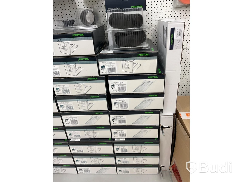Parti med diverse verktygsdelar FESTOOL. Ord. pris: 44 075 kr exkl. moms