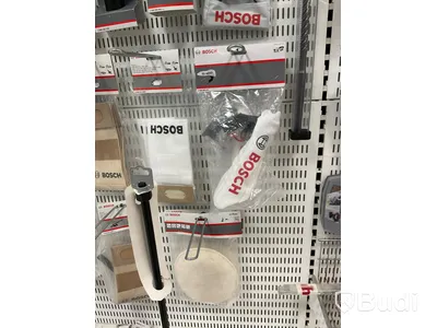 Parti med diverse borrar och dammsugartillbehör bl.a. BOSCH. Ord. pris: 24 750 kr exkl. moms