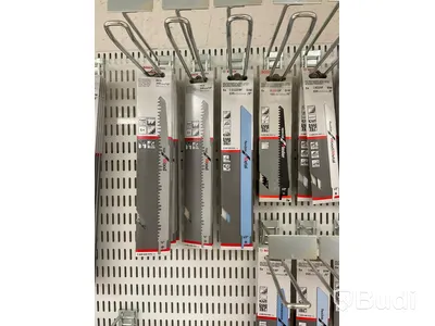 Parti med diverse sticksågsblad i olika storlekar bl.a. BOSCH. Ord. pris: 31 986 kr exkl. moms